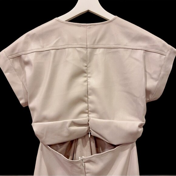 NWT En Saison Lana PU Cut Out Midi Dress in Ecru - Picture 6 of 7